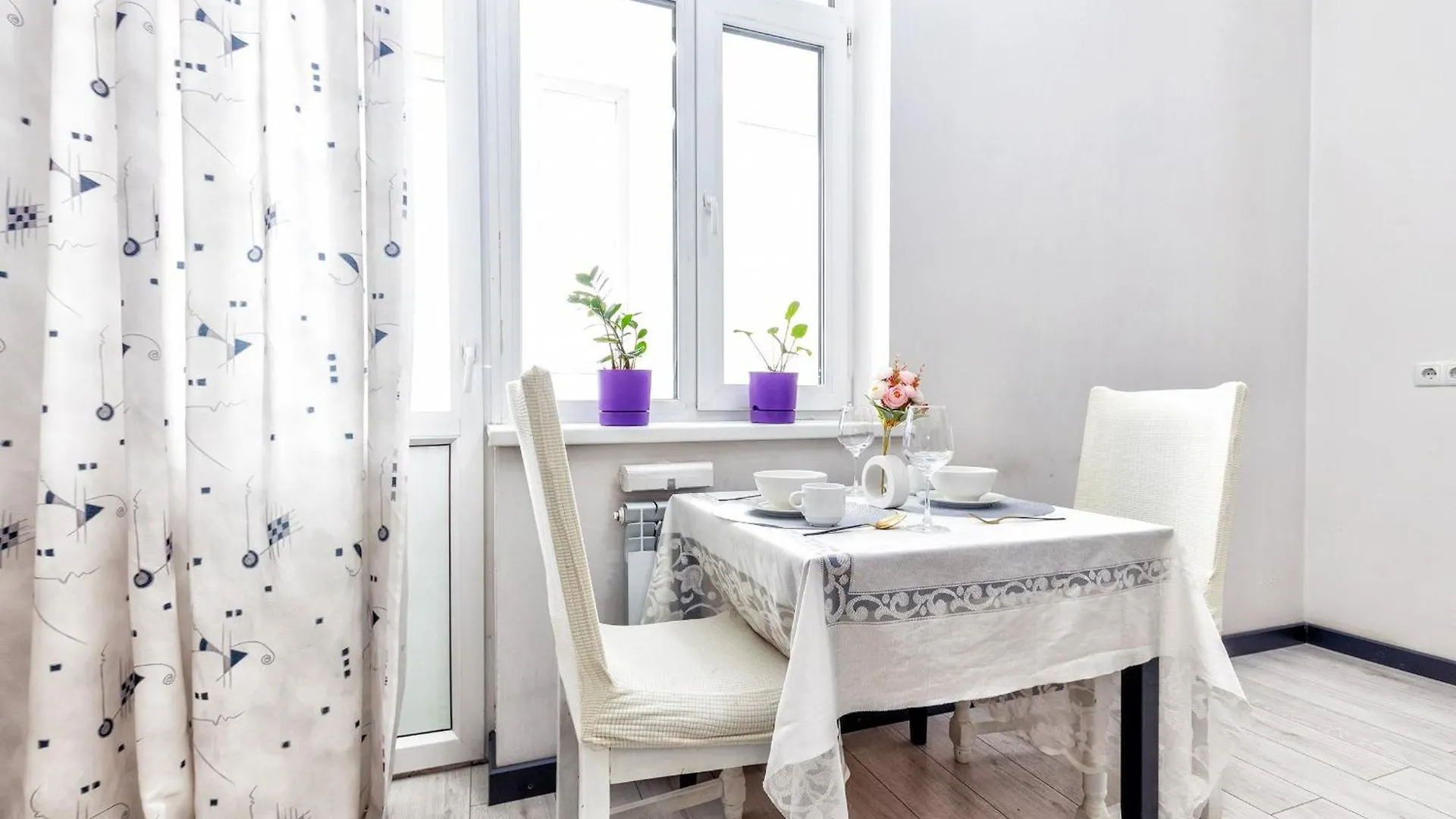 Светлая Однокомнатная Квартира В Жк Promenade Expo Nur-Sultan  Apartment